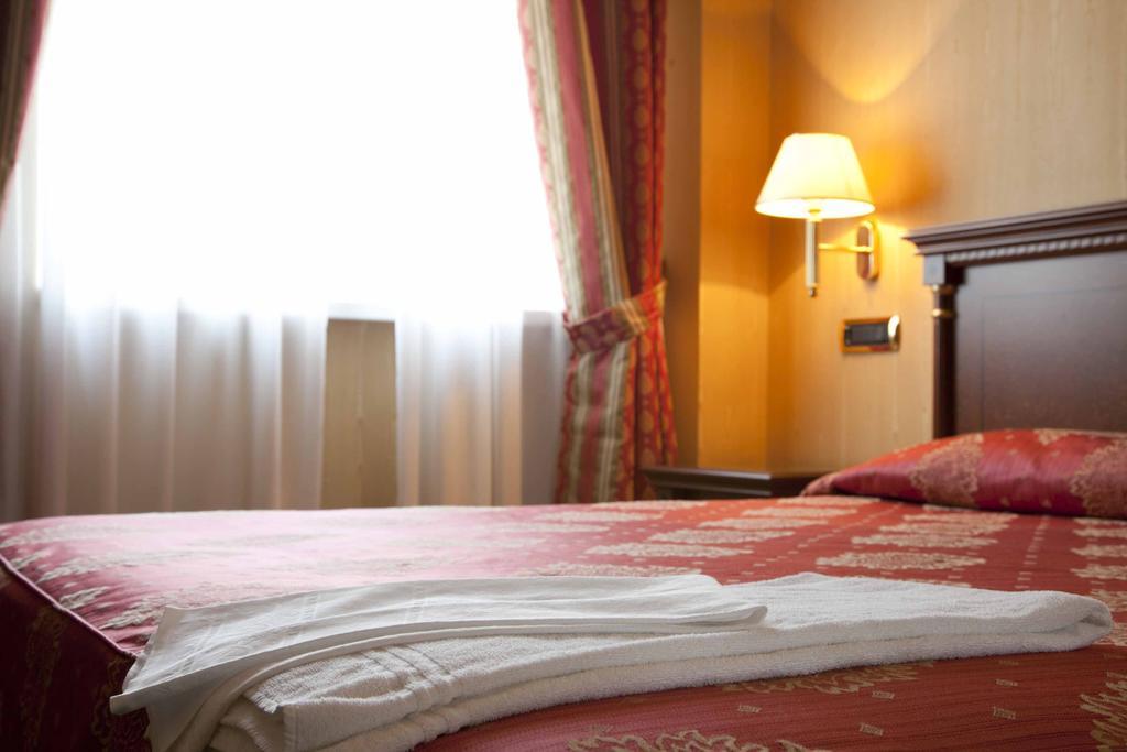 Hotel Jolly Castrovillari Szoba fotó
