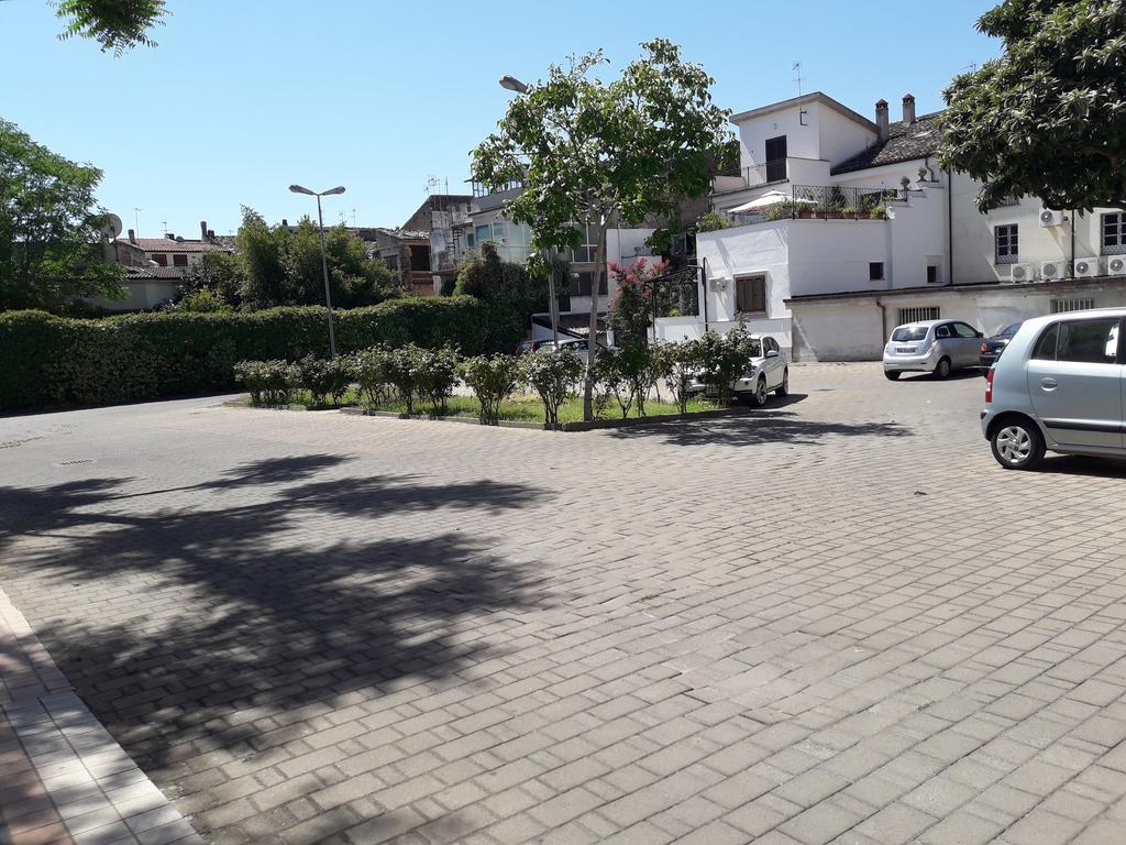 Hotel Jolly Castrovillari Kültér fotó